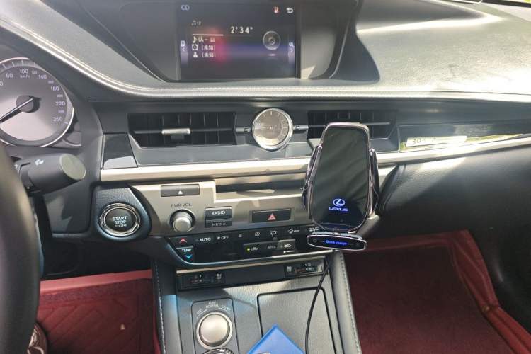 Used Lexus ES 2017 200 30th Anniversary Edition Audio And AC Panel