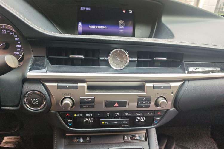 Used Lexus ES 2017 200 30th Anniversary Edition Audio And AC Panel