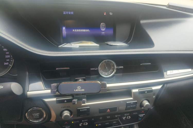 Used Lexus ES 2017 200 30th Anniversary Edition Audio And AC Panel