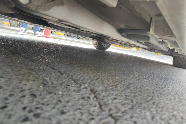 Used Lexus ES 2017 200 30th Anniversary Edition Chassis Front Left