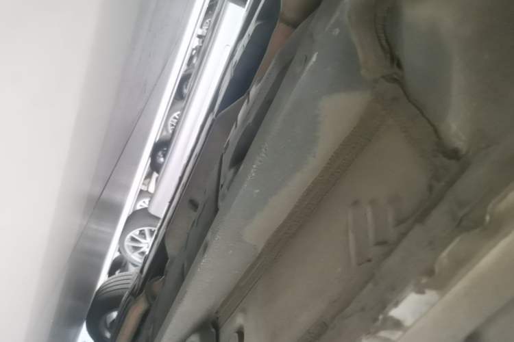 Used Lexus ES 2017 300h Mark Levinson Comfort Edition Chassis Front Left