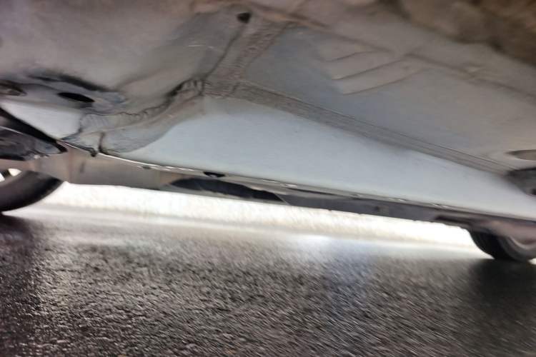 Used Lexus ES 2017 300h Mark Levinson Comfort Edition Chassis Front Left