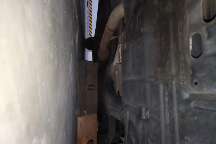 Used Lexus ES 2017 300h Mark Levinson Comfort Edition Chassis Front