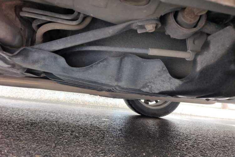 Used Lexus ES 2017 300h Mark Levinson Comfort Edition Chassis Rear Left