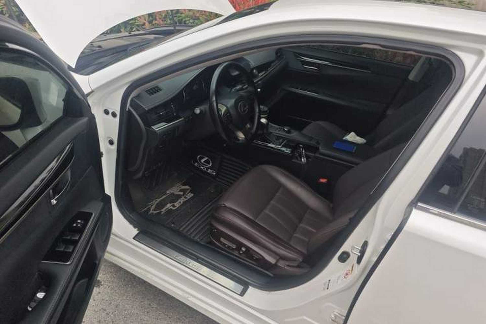 Used Lexus ES 2017 200 30th Anniversary Edition Driver Seat