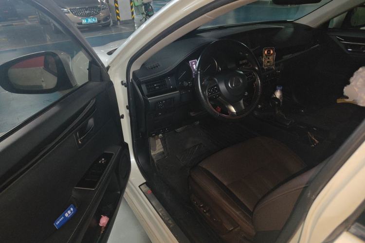 Used Lexus ES 2017 200 30th Anniversary Edition Driver Seat