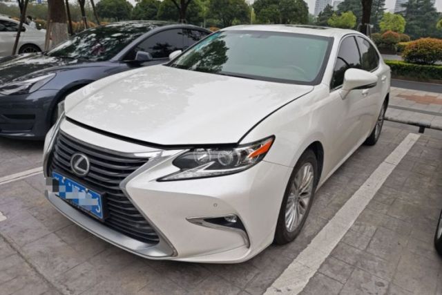 Used Lexus ES 2017 200 30th Anniversary Edition