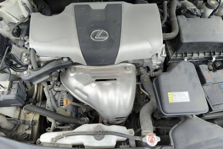 Used Lexus ES 2017 200 30th Anniversary Edition Engine Bay