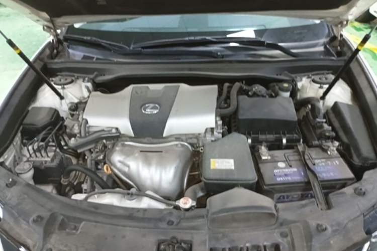 Used Lexus ES 2017 200 30th Anniversary Edition Engine Bay