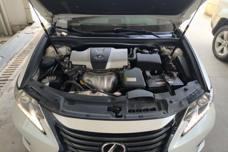 Used Lexus ES 2017 200 30th Anniversary Edition Engine Bay