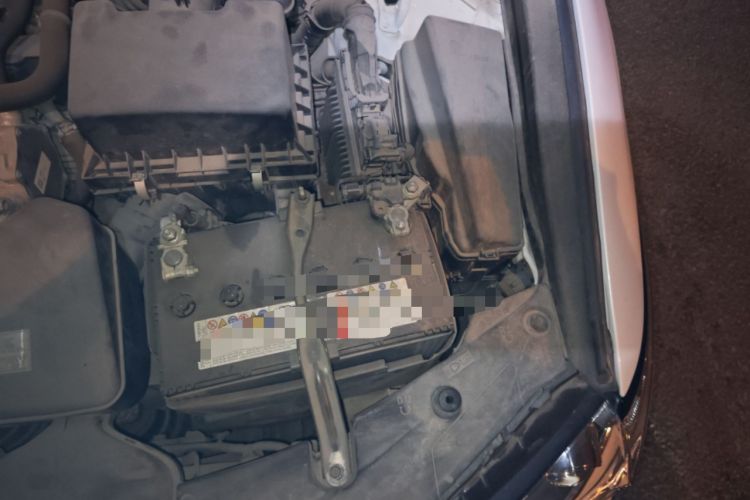 Used Lexus ES 2017 200 30th Anniversary Edition Engine Bay Left