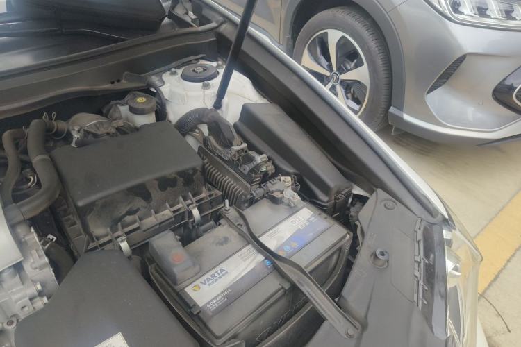 Used Lexus ES 2017 200 30th Anniversary Edition Engine Bay Left