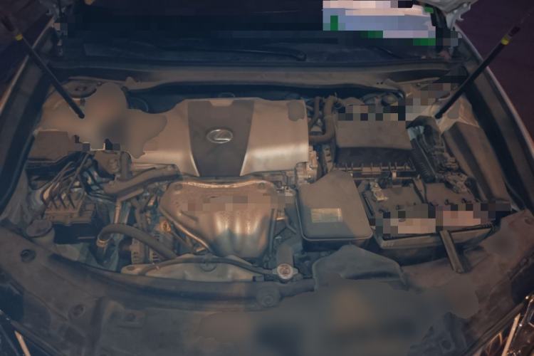 Used Lexus ES 2017 200 30th Anniversary Edition Engine Bay