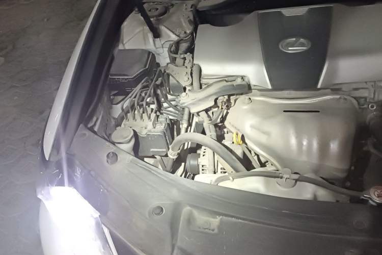 Used Lexus ES 2017 200 30th Anniversary Edition Engine Bay Right