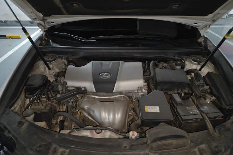 Used Lexus ES 2017 200 30th Anniversary Edition Engine Bay