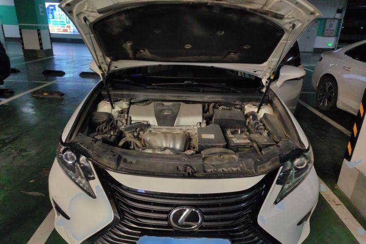 Used Lexus ES 2017 200 30th Anniversary Edition Engine Bay