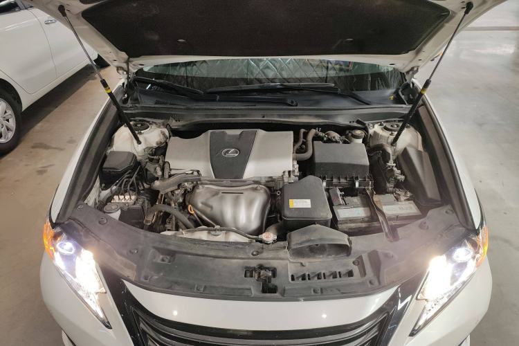 Used Lexus ES 2017 200 30th Anniversary Edition Engine Bay