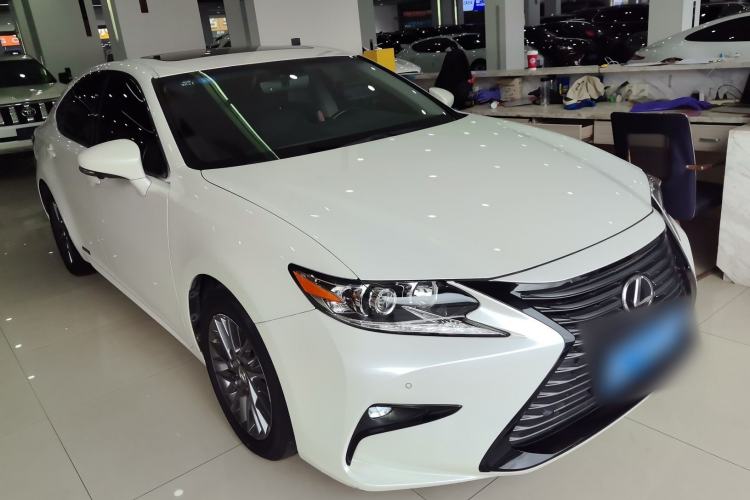 Used Lexus ES 2017 200 30th Anniversary Edition Exterior 1