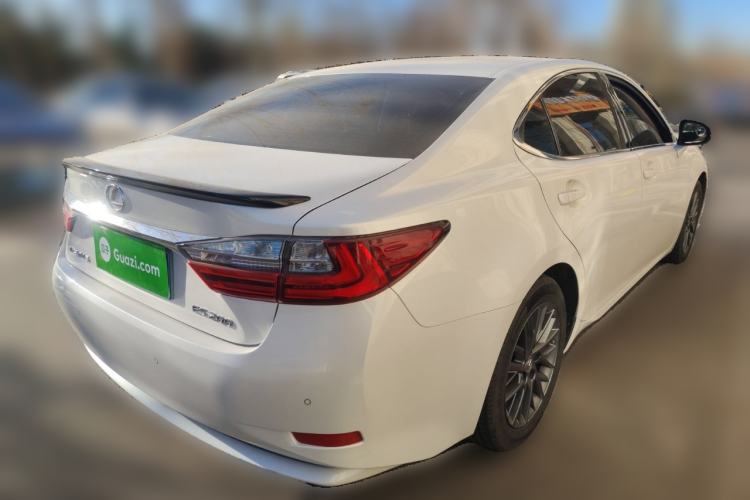 Used Lexus ES 2017 200 30th Anniversary Edition Exterior 5