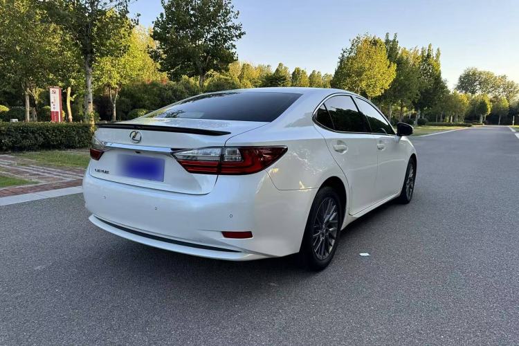 Used Lexus ES 2017 200 30th Anniversary Edition Exterior 5