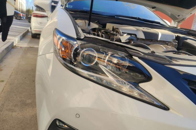 Used Lexus ES 2017 200 30th Anniversary Edition Exterior 6