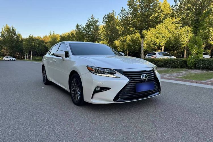 Used Lexus ES 2017 200 30th Anniversary Edition Exterior 7