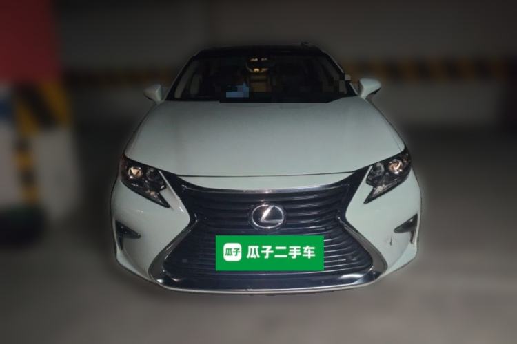 Used Lexus ES 2017 200 30th Anniversary Edition Front