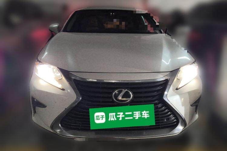 Used Lexus ES 2017 200 30th Anniversary Edition Front