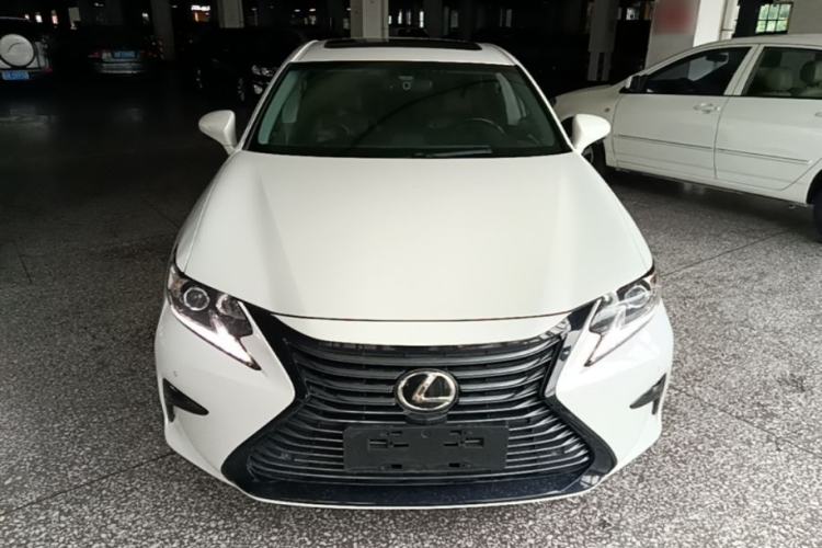 Used Lexus ES 2017 200 30th Anniversary Edition Front