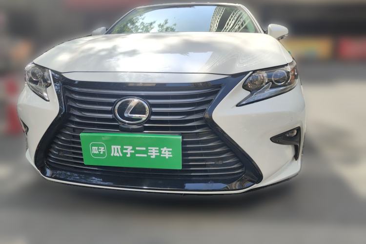 Used Lexus ES 2017 200 30th Anniversary Edition Front