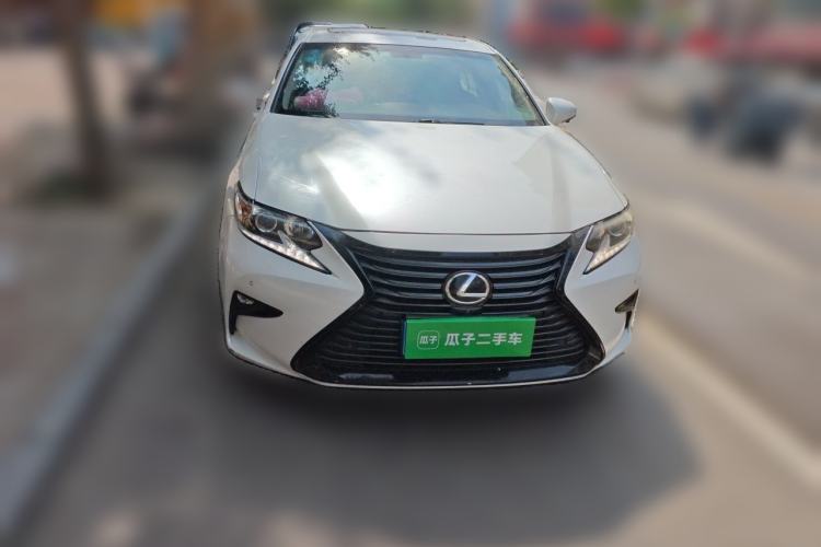 Used Lexus ES 2017 200 30th Anniversary Edition Front