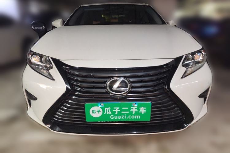 Used Lexus ES 2017 200 30th Anniversary Edition Front