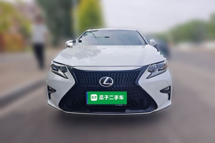 Used Lexus ES 2017 200 30th Anniversary Edition Front