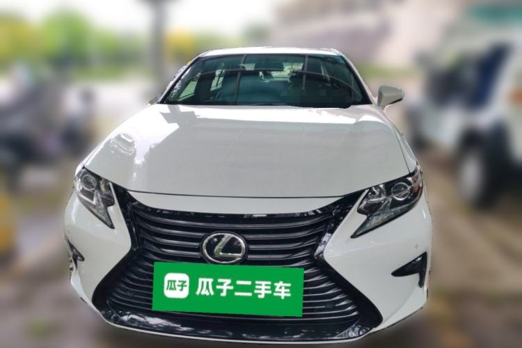 Used Lexus ES 2017 200 30th Anniversary Edition Front