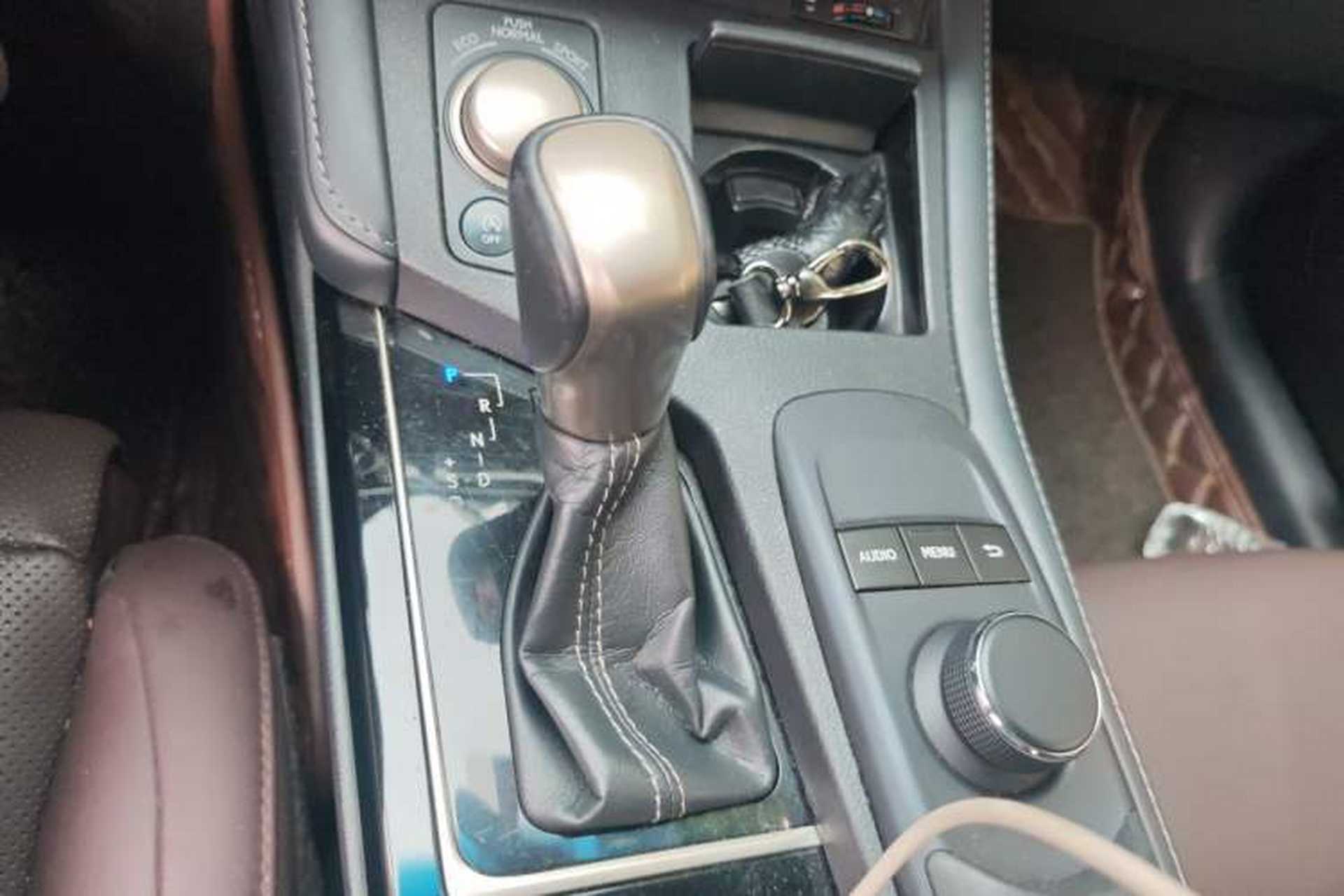 Used Lexus ES 2017 200 30th Anniversary Edition Gear Lever