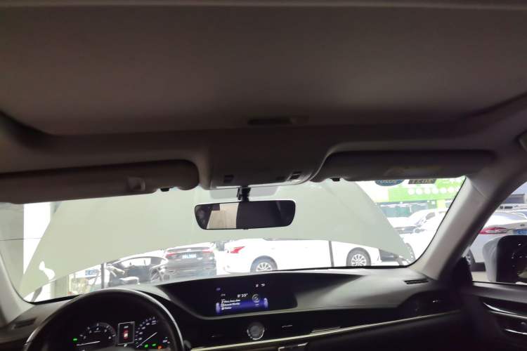 Used Lexus ES 2017 200 30th Anniversary Edition Headliner
