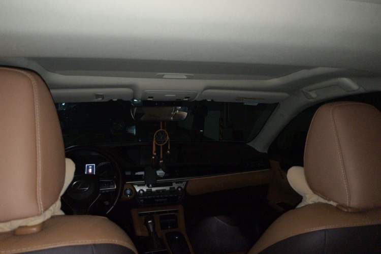 Used Lexus ES 2017 250 Mark Levinson Luxury Edition Headliner