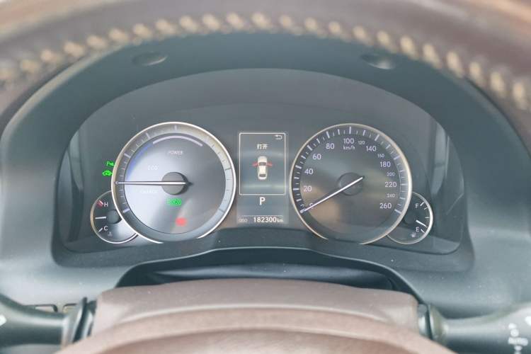 Used Lexus ES 2017 300h Mark Levinson Comfort Edition Instrument Cluster