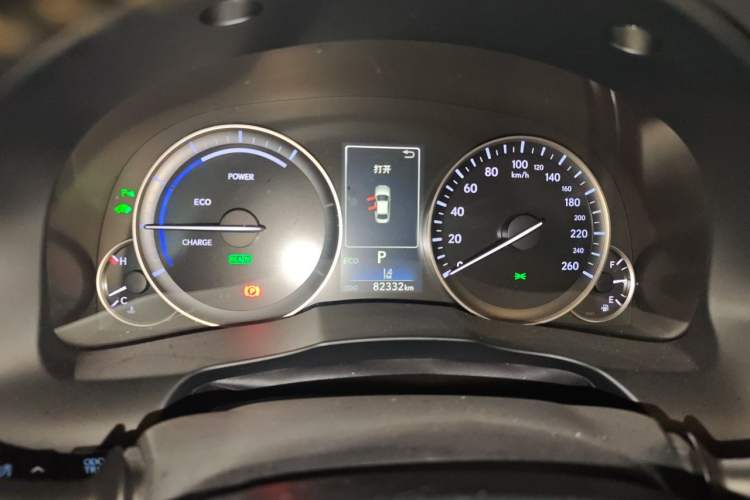 Used Lexus ES 2017 300h Mark Levinson Comfort Edition Instrument Cluster