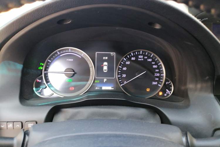 Used Lexus ES 2017 300h Mark Levinson Comfort Edition Instrument Cluster