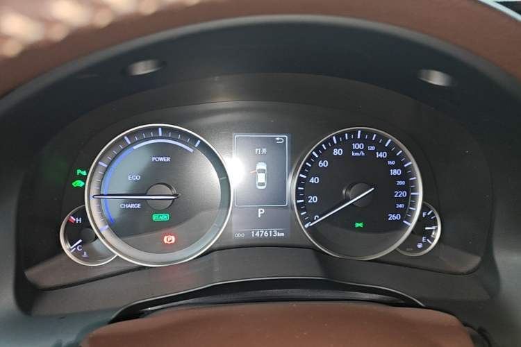 Used Lexus ES 2017 300h Mark Levinson Comfort Edition Instrument Cluster