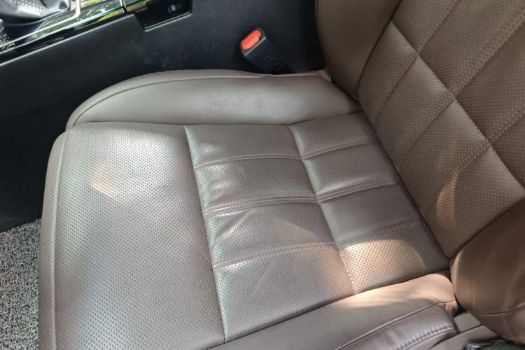 Used Lexus ES 2017 200 30th Anniversary Edition Left Front Seat