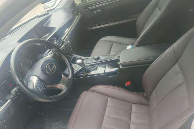Used Lexus ES 2017 200 30th Anniversary Edition Left Front Seat