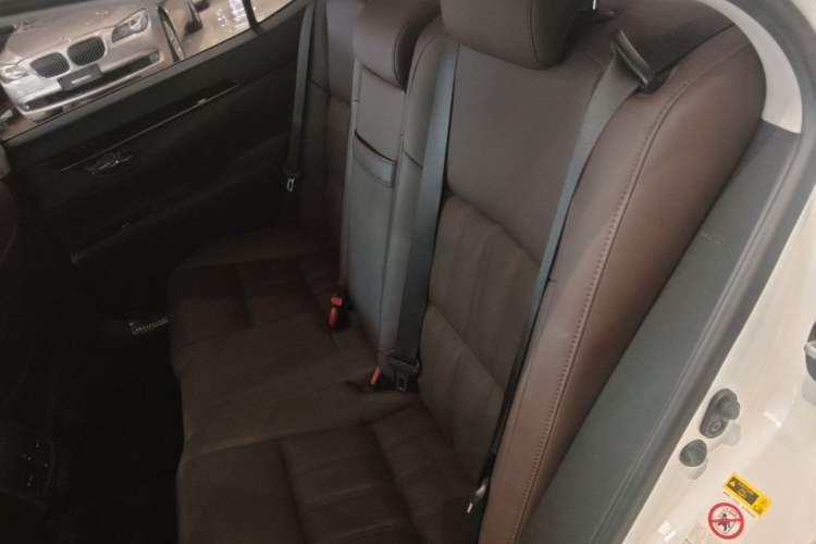 Used Lexus ES 2017 200 30th Anniversary Edition Left Rear Seat
