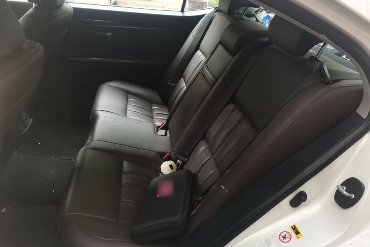 Used Lexus ES 2017 200 30th Anniversary Edition Left Rear Seat