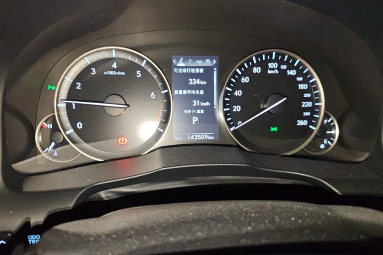 Used Lexus ES 2017 200 30th Anniversary Edition Odometer Close Up