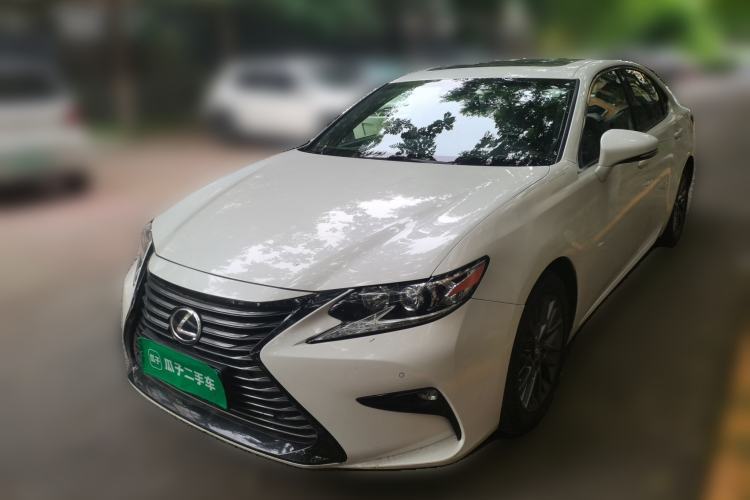 Used Lexus ES 2017 200 30th Anniversary Edition Guazi used car, China used car export, Used car for sale, Used cars, Cheapest cars for sale