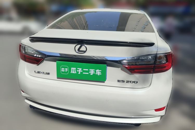 Used Lexus ES 2017 200 30th Anniversary Edition Rear