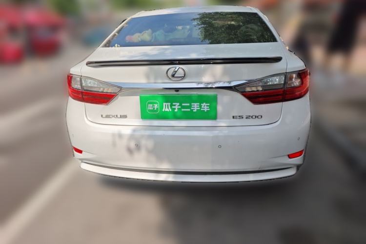 Used Lexus ES 2017 200 30th Anniversary Edition Rear