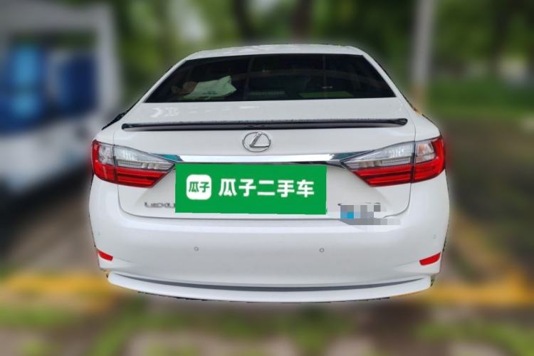 Used Lexus ES 2017 200 30th Anniversary Edition Rear